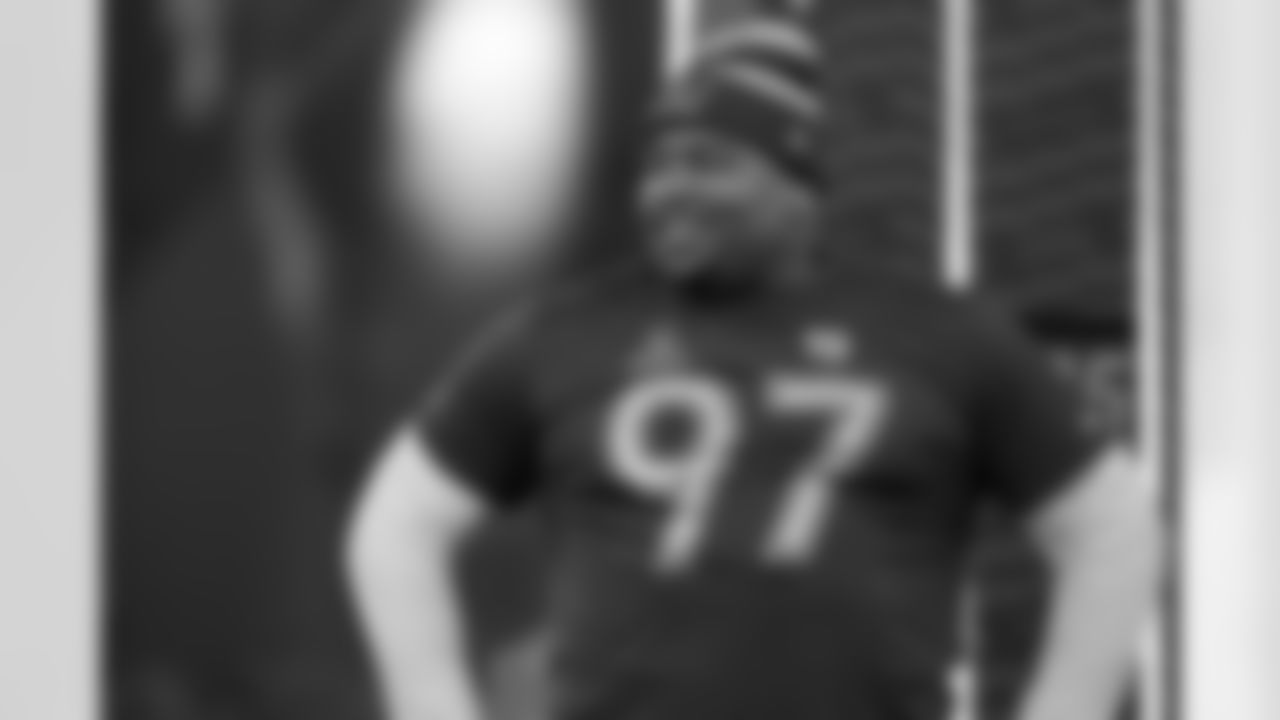 New York Giants defensive tackle Dexter Lawrence II (97) participates in "The Big Spike" challenge during the 2025 Pro Bowl Skills Showdown on Thursday, January 30, 2025 in Orlando, Florida. (Ben Liebenberg via AP)