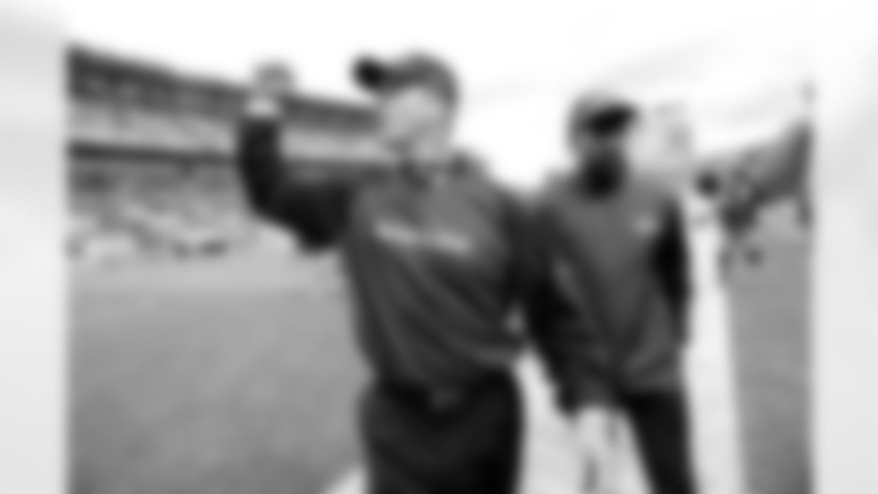 Baltimore Ravens head coach John Harbaugh celebrates as he leaves Heinz Field following a 17-14 win over the Pittsburgh Steelers during an NFL football game in Pittsburgh, Sunday, Oct. 3, 2010.(AP Photo/Don Wright)