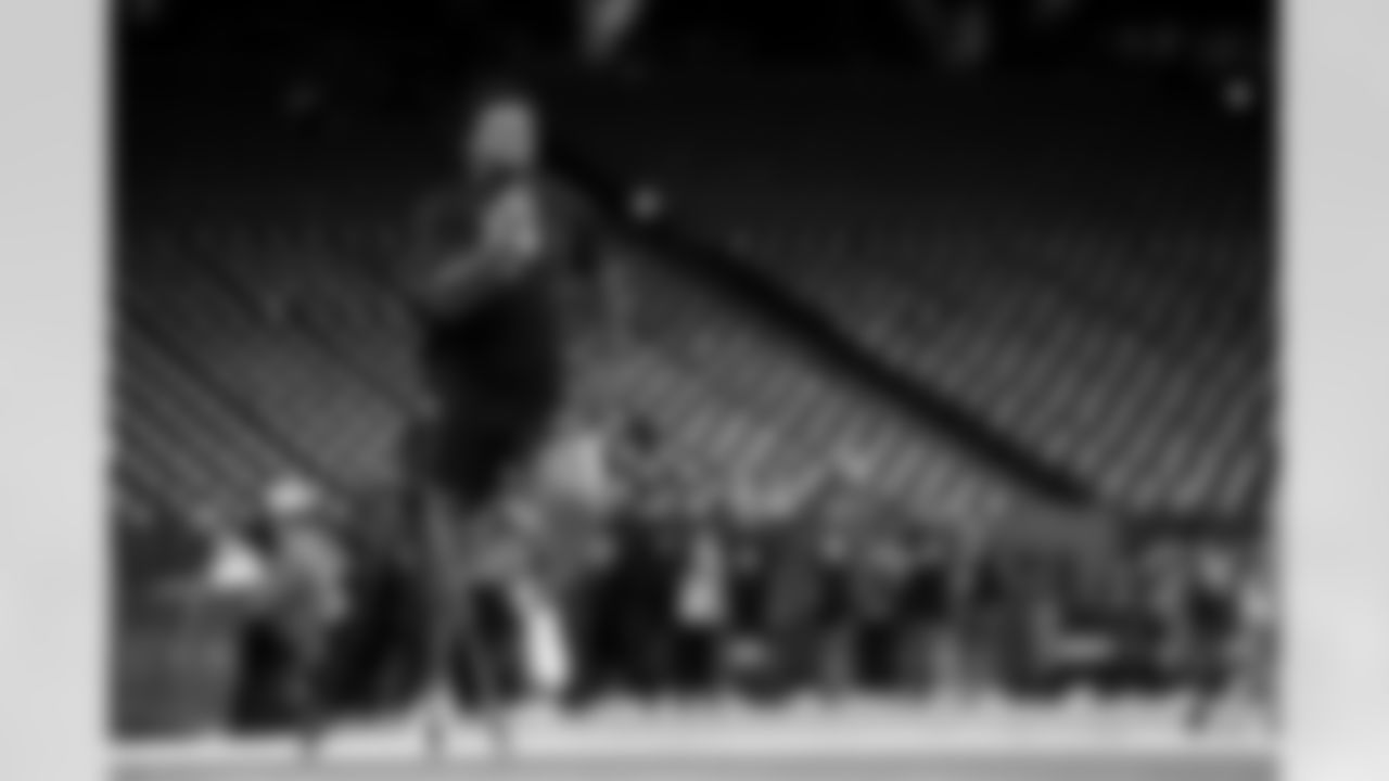 Arkansas linebacker Xavian Sorey Jr. (24) during the 2026 NFL Scouting Combine on Thursday, February 26, 2026 in Indianapolis, Indiana. (Cooper Neill/NFL)