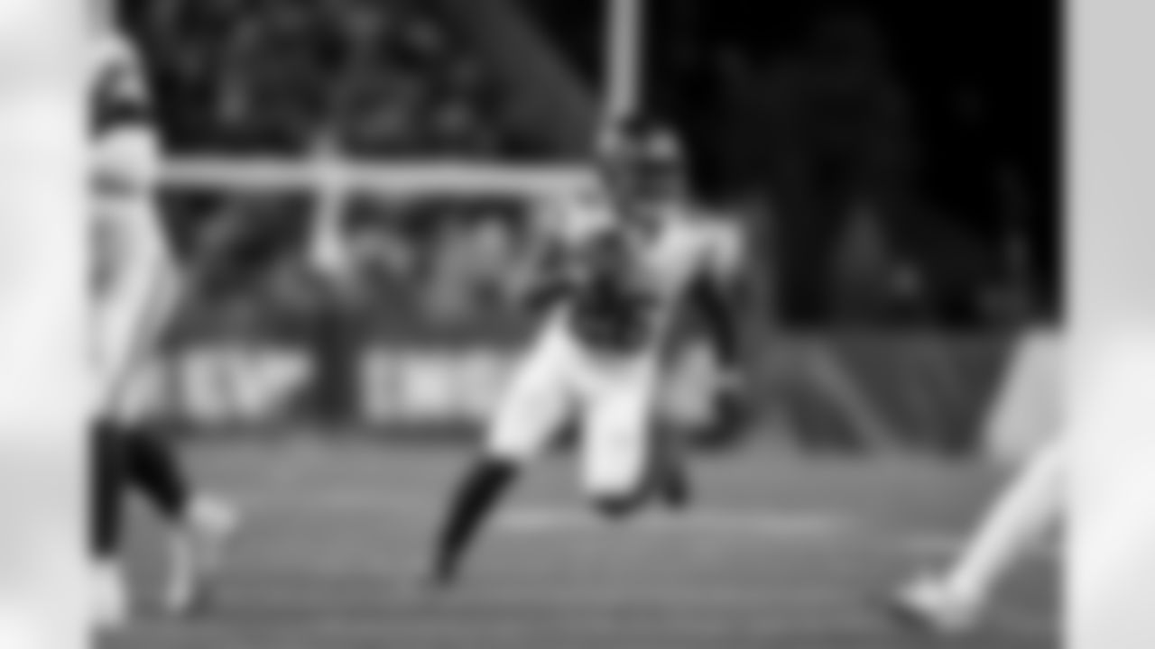 RB Devin Singletary (26)