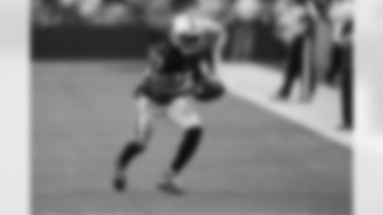 DB David Long - Free Agent Signing (May 1)