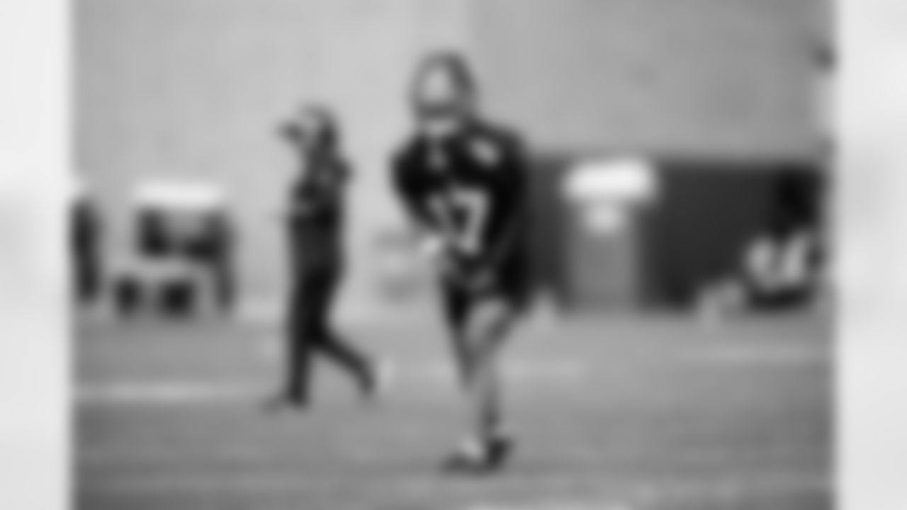 WR Wan'Dale Robinson (17)