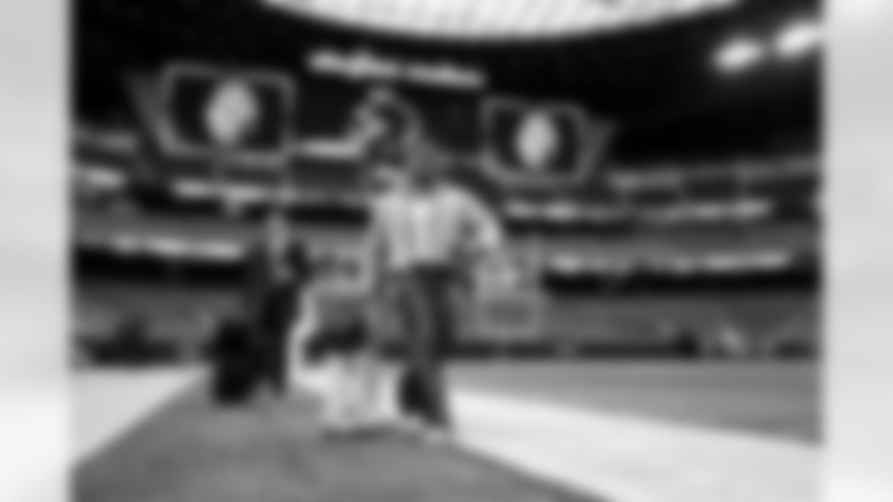 RB Tyrone Tracy Jr. (29)