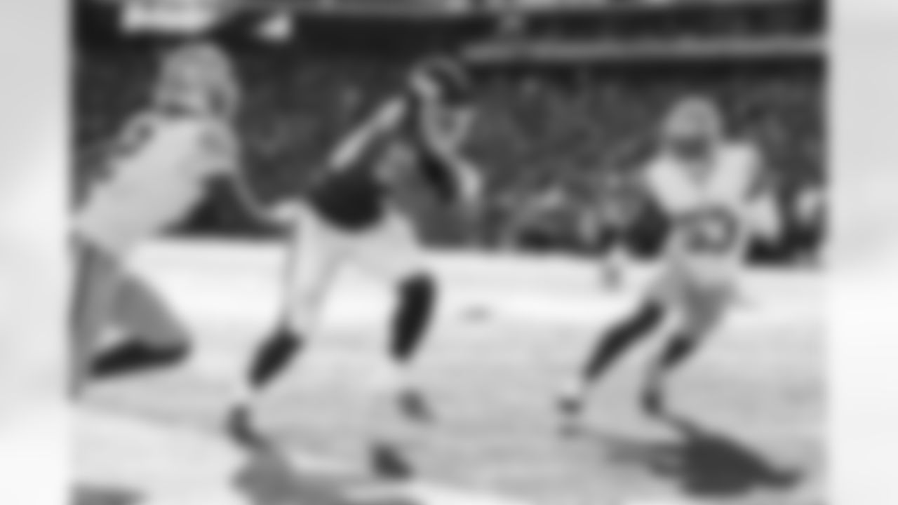 TE Theo Johnson (84)