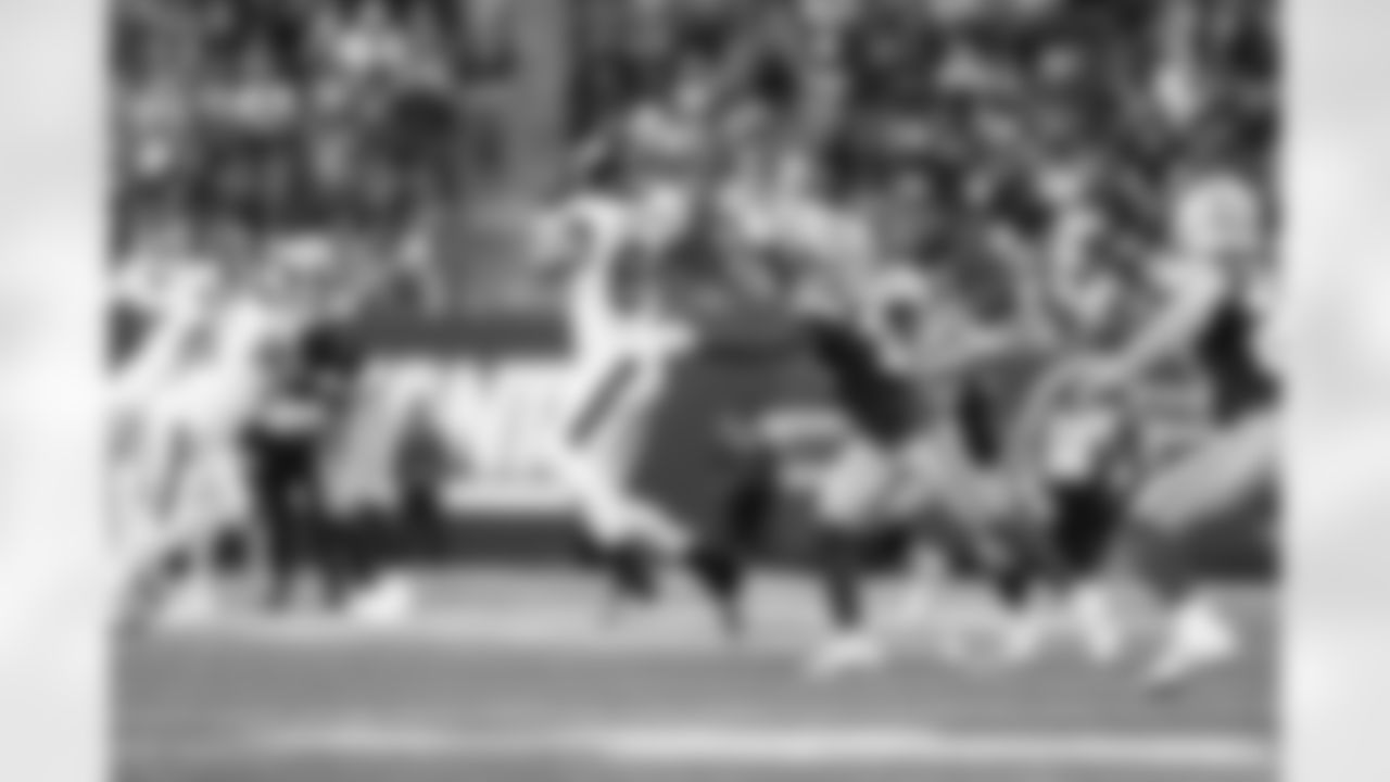 TE Theo Johnson (84)