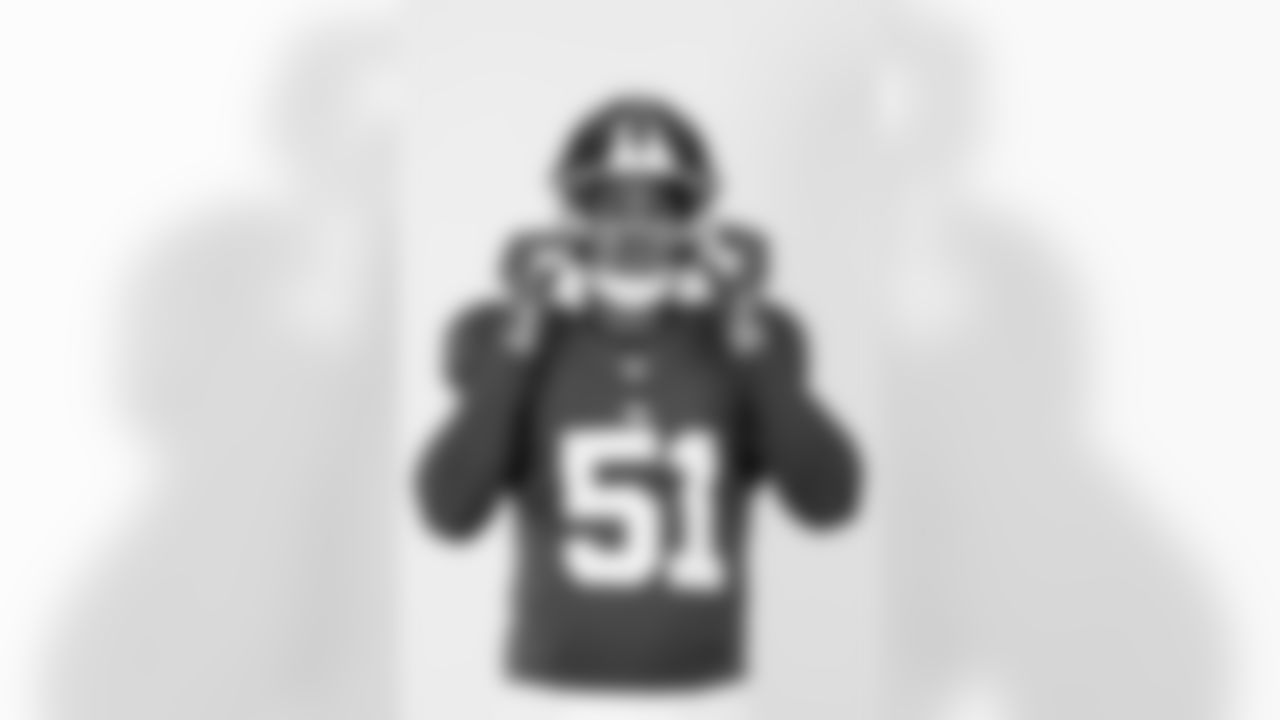 New York Giants defensive end Abdul Carter (51) poses for a portrait during the NFLPA Rookie Premiere on Saturday, May 17, 2025 in Thousand Oaks, Calif. (Ben Liebenberg/NFL)