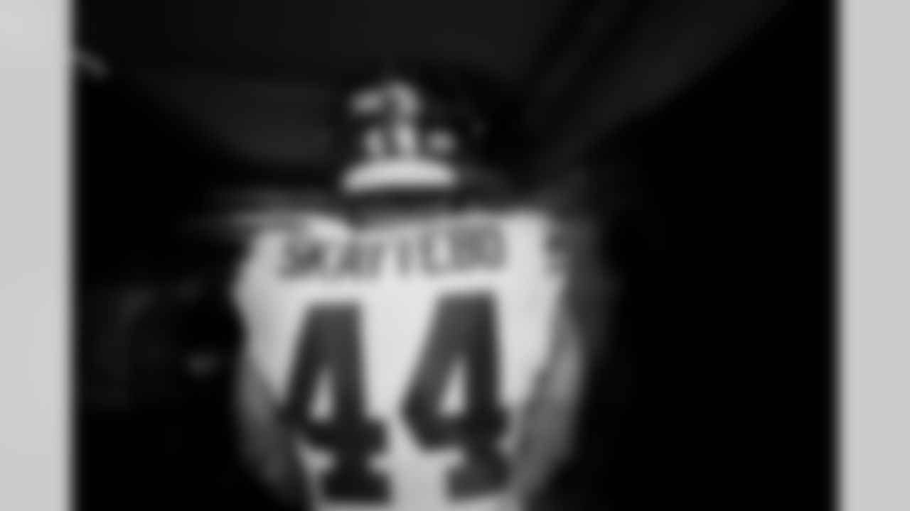RB Cam Skattebo (44)