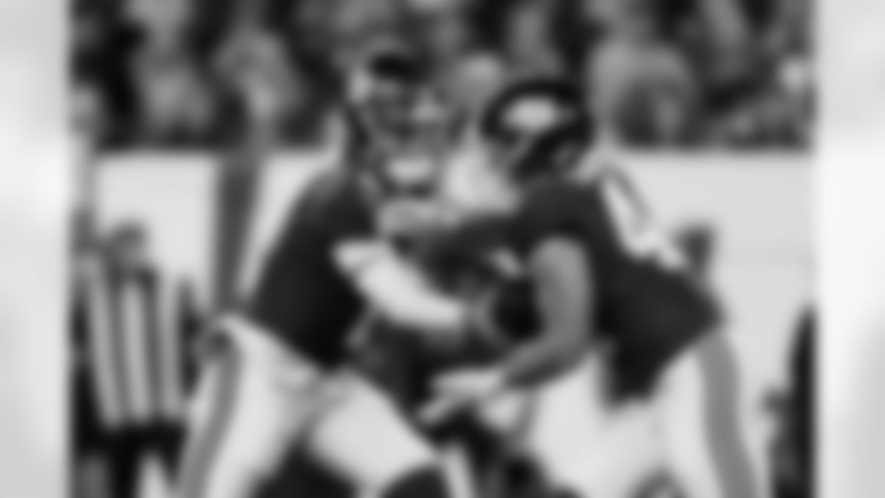 QB Jaxson Dart (6) , RB Cam Skattebo (44)