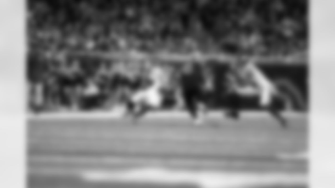 CB Dru Phillips (22)