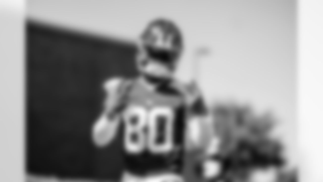 WR Montrell Washington (80)