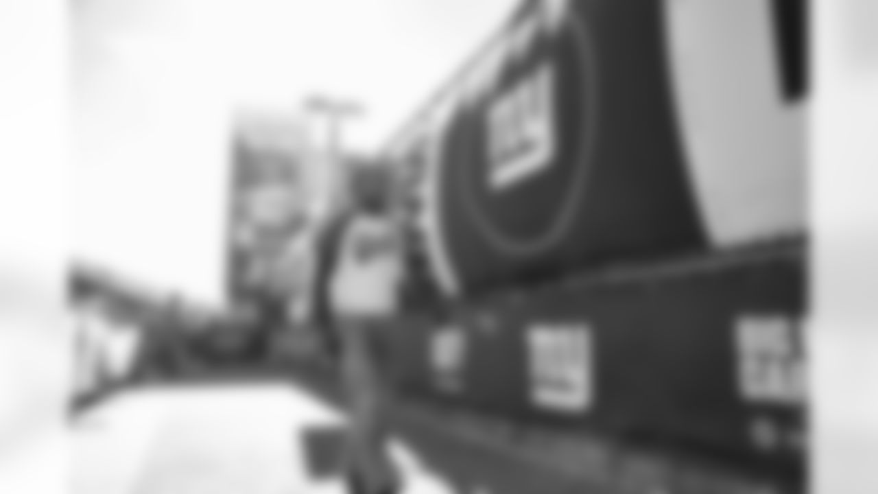 CB Dru Phillips (22)