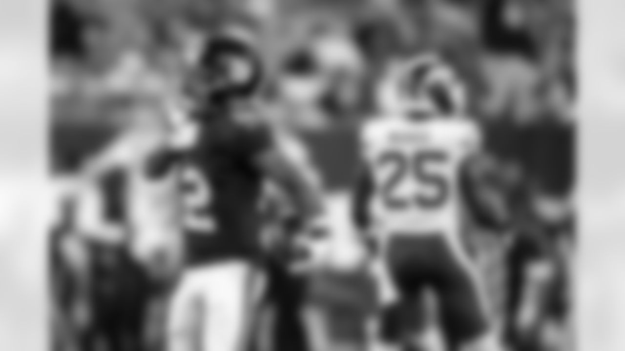 WR Jordan Bly (12)
