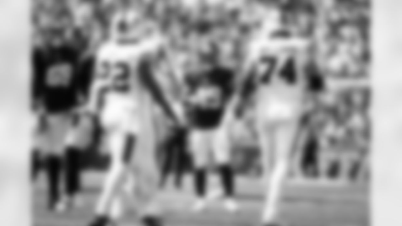 LB Chris Board