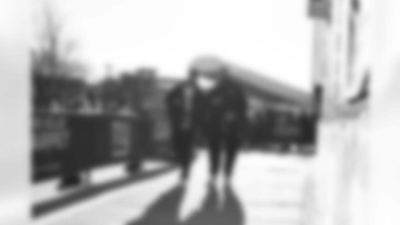 TE Daniel Bellinger (82), G Austin Schlottmann (65)