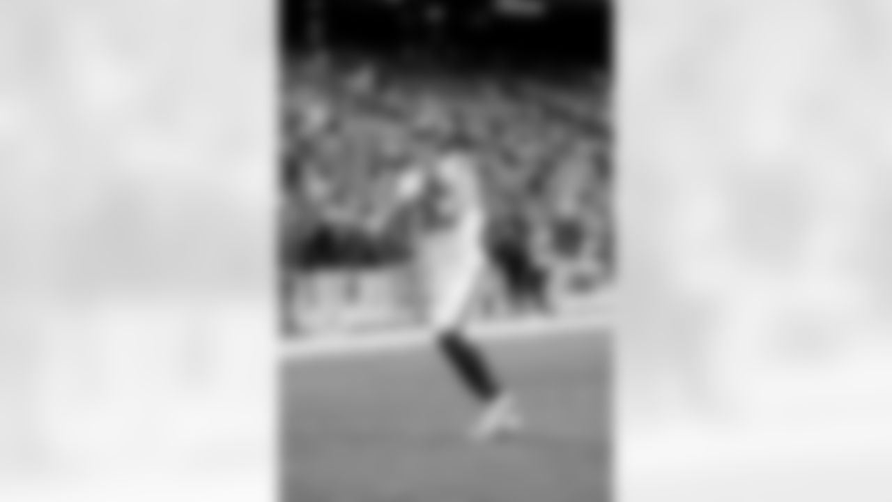 TE Zach Davidson (39)