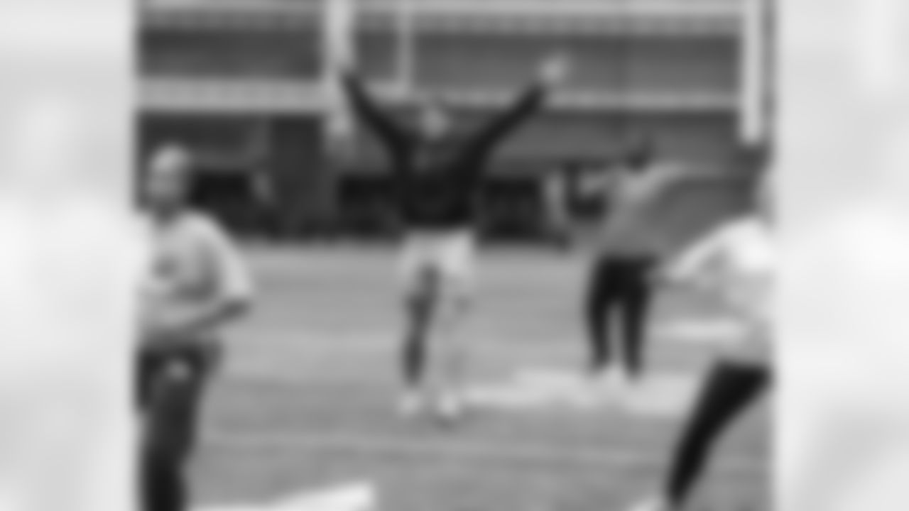 New York Giants tight end Thomas Fidone II (86)