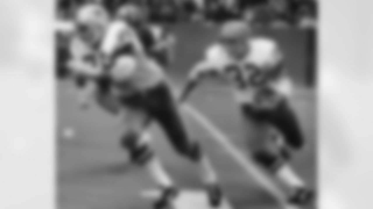 G John Niland - Dallas Cowboys (1966)