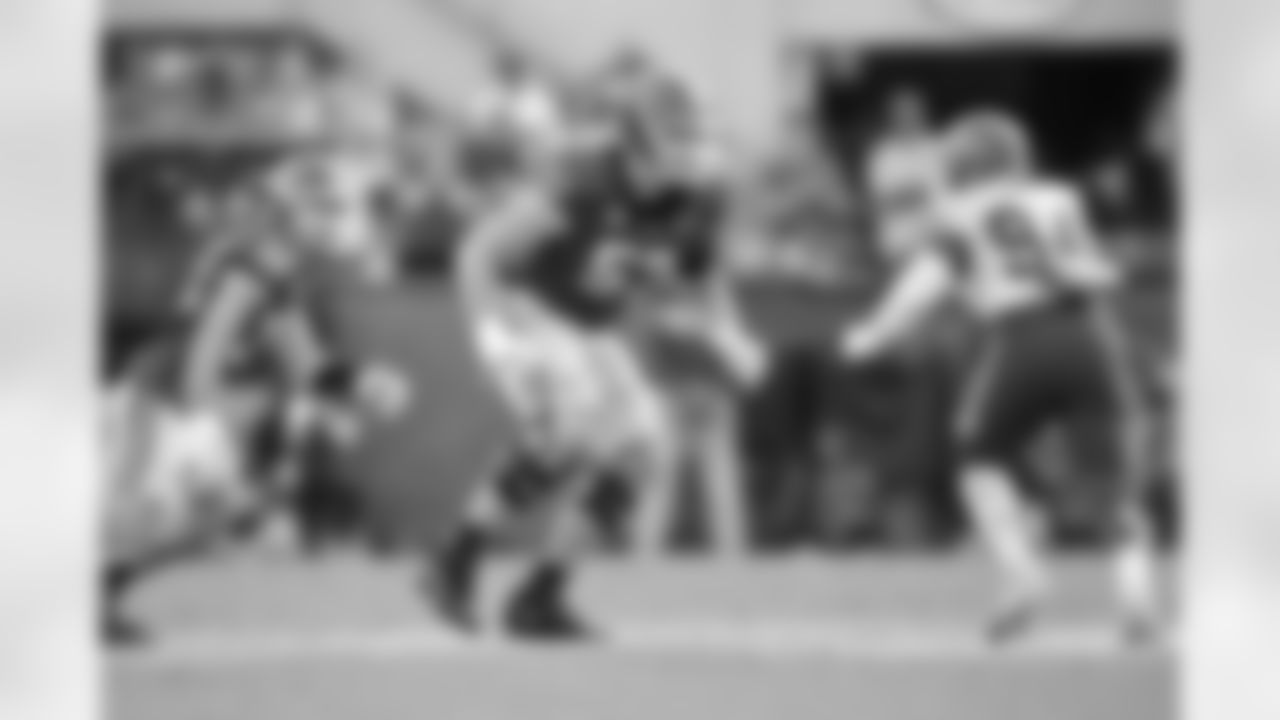 No. 24 Monroe Freeling, OT, Georgia