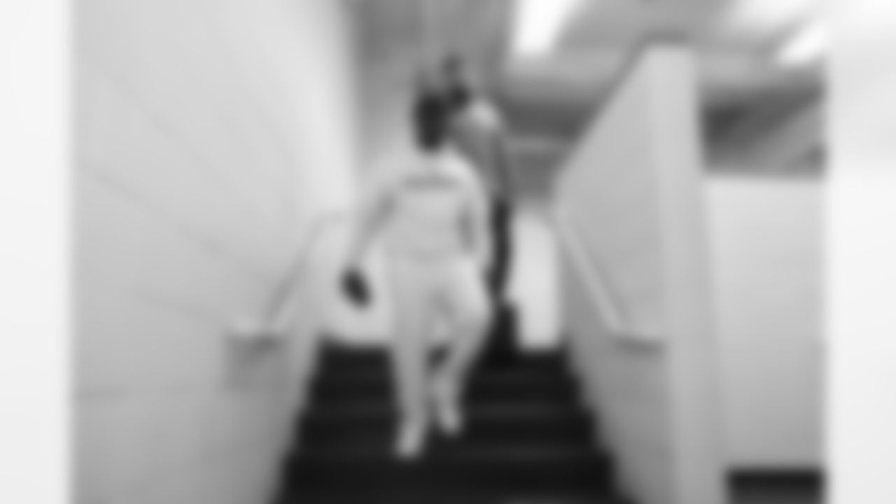 RB Devin Singletary (26)