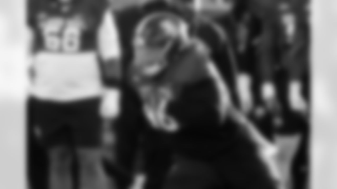 American Team defensive tackle Tim Keenan III (96), of Alabama, runs through drills during practice for the Senior Bowl NCAA college football game Tuesday, Jan. 27, 2026, in Mobile, Ala. (AP Photo/Butch Dill)