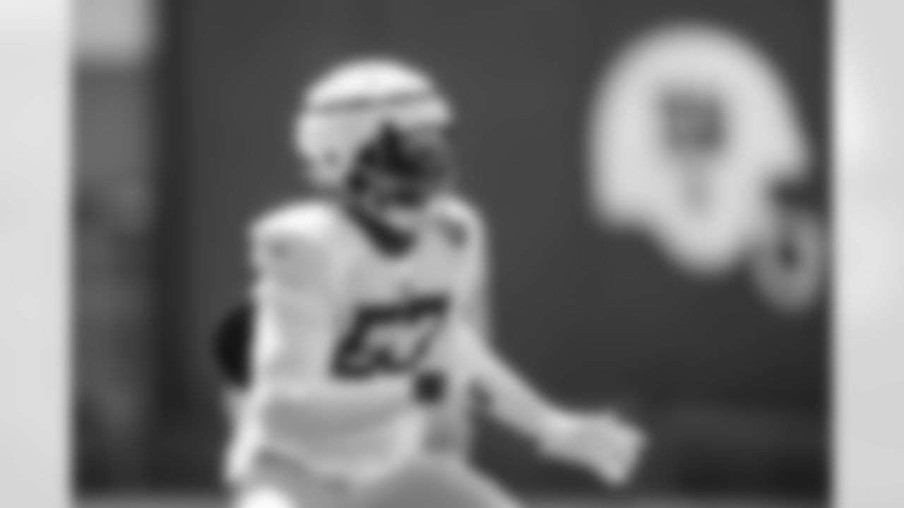 DL Chauncey Golston (57)