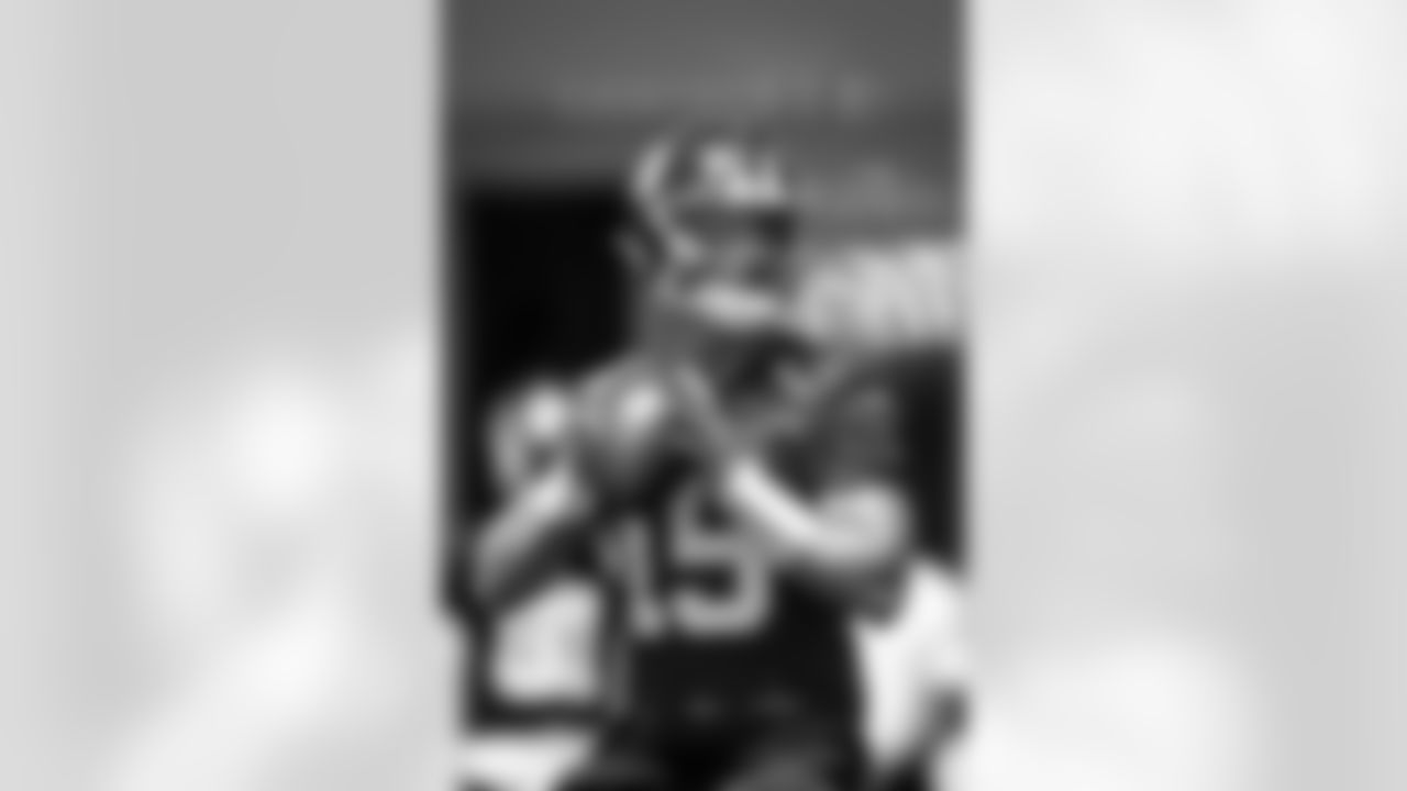 QB Tommy DeVito (15)