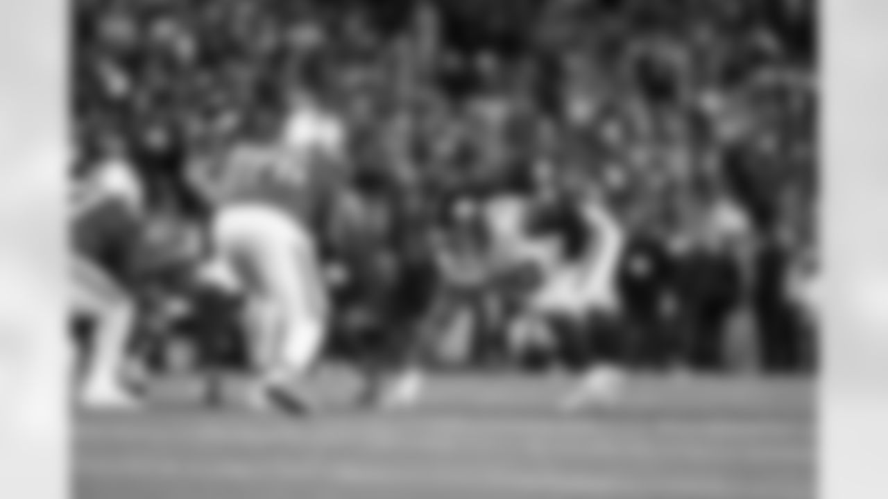 DL Dexter Lawrence II (97)