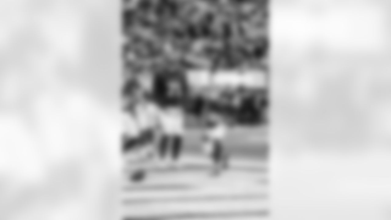 RB Devin Singletary (26)