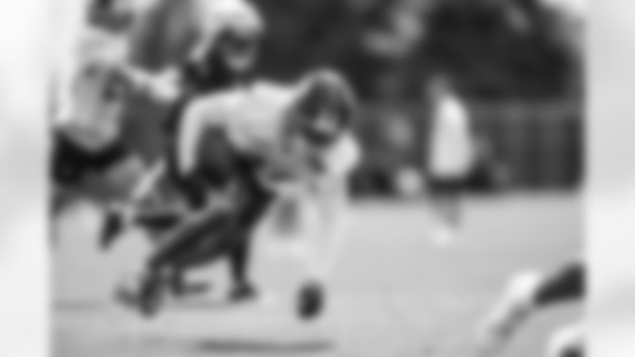 LB Demetrius Flannigan-Fowles (44)