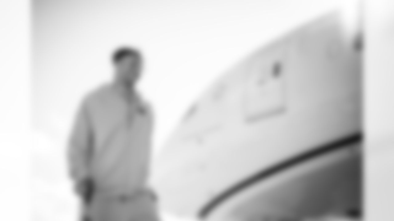 TE Theo Johnson (84)