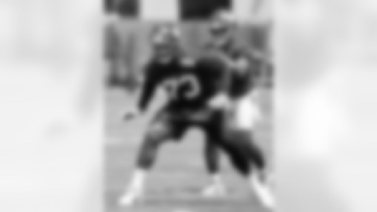 T Evan Neal (73)