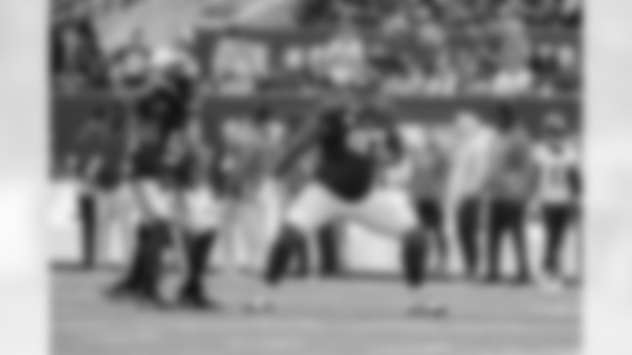 Dexter Lawrence (97)