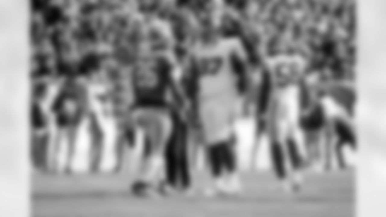 DL Dexter Lawrence II (97)