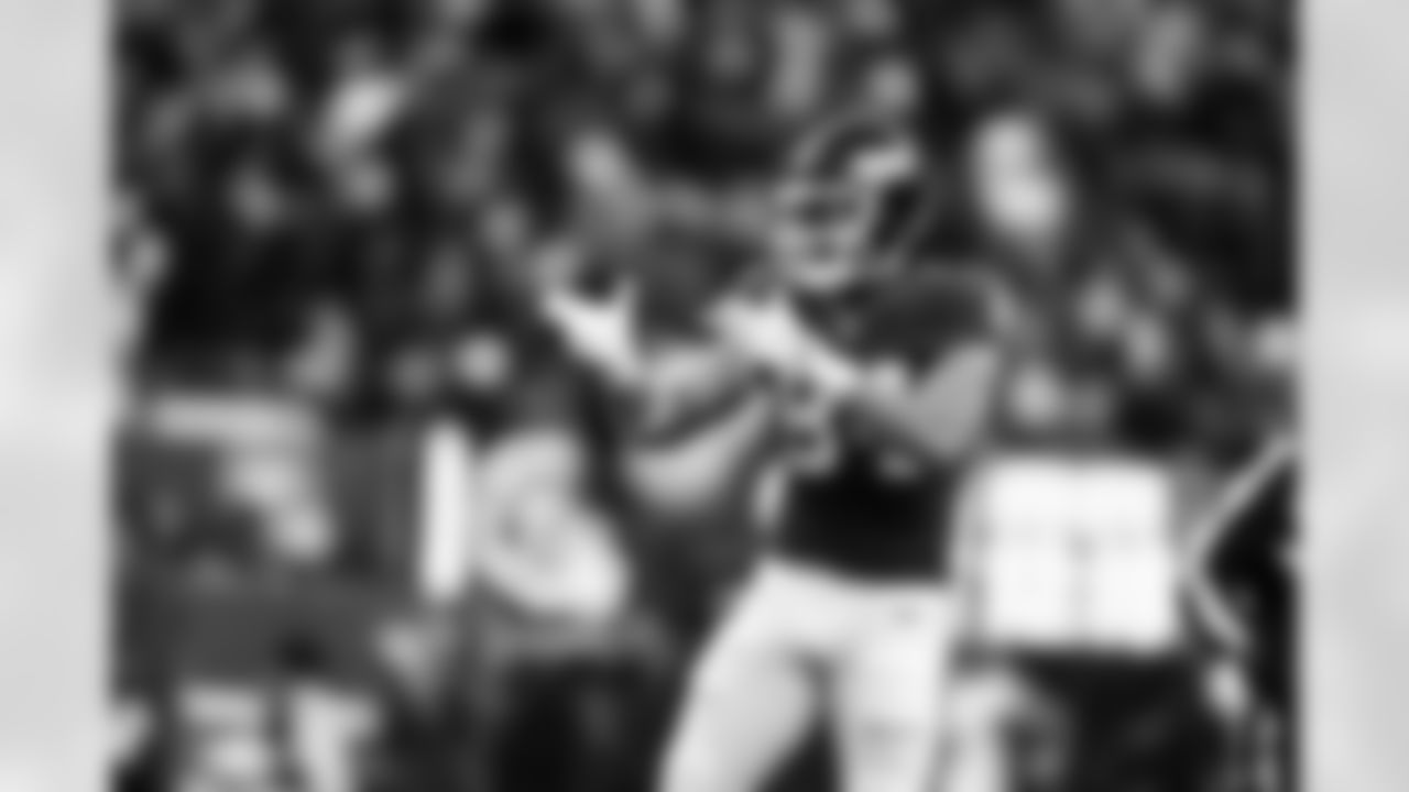 TE Theo Johnson (84)