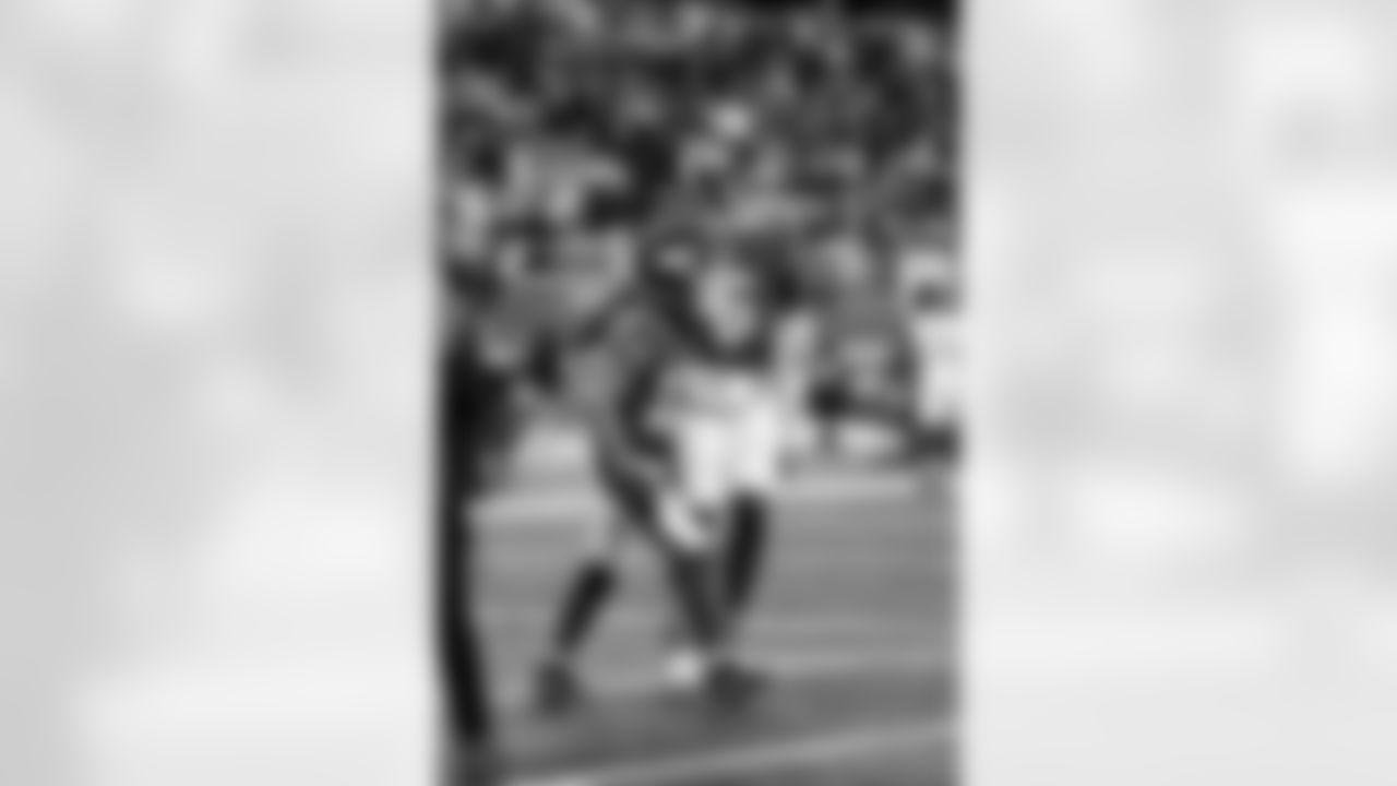 WR Wan'Dale Robinson (17)