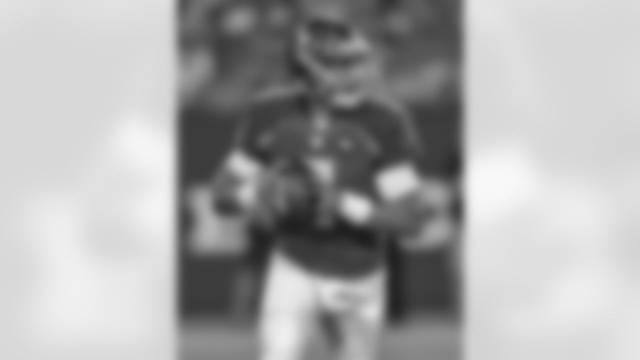 Tampa Bay Buccaneers quarterback Mike Kafka (3) looks to pass against the Washington Redskins during a NFL preseason football game Thursday, Aug. 28, 2014 in Tampa, Fla. (AP Photo/Steve Nesius)