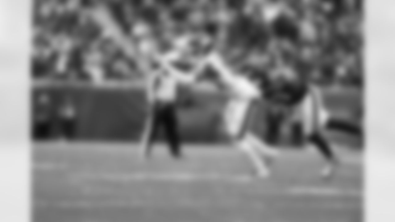 WR Darius Slayton (18)