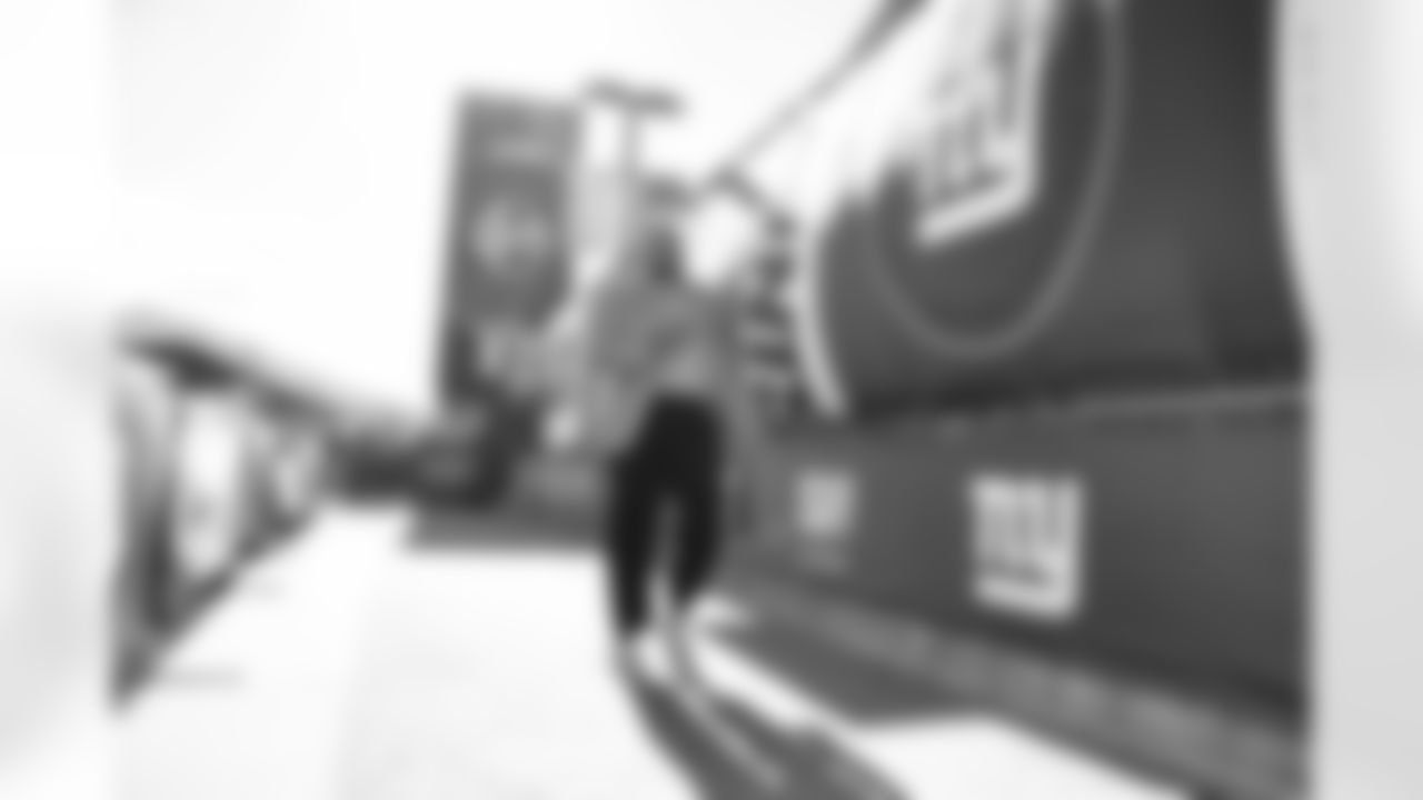 DL Dexter Lawrence II (97)