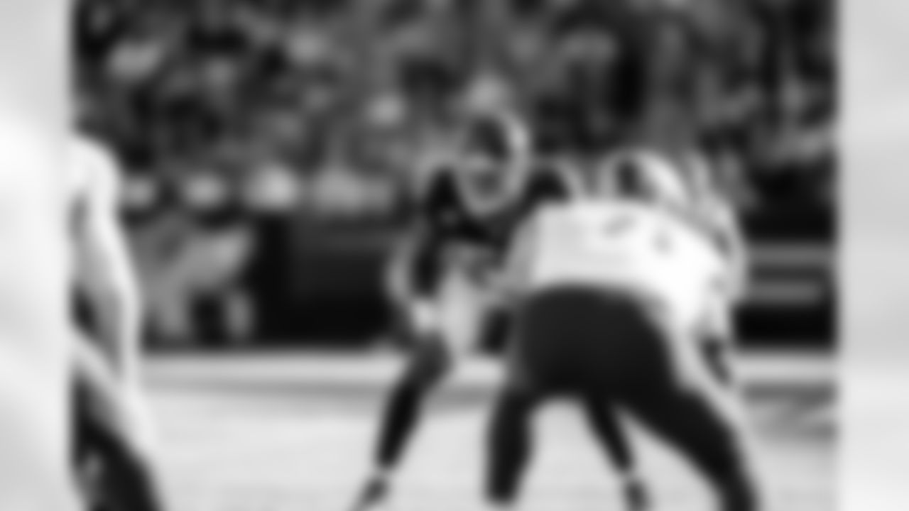 ILB Bobby Okereke (58)