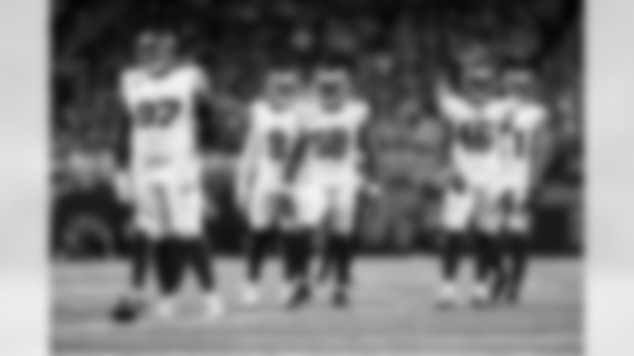 DL Dexter Lawrence II (97)