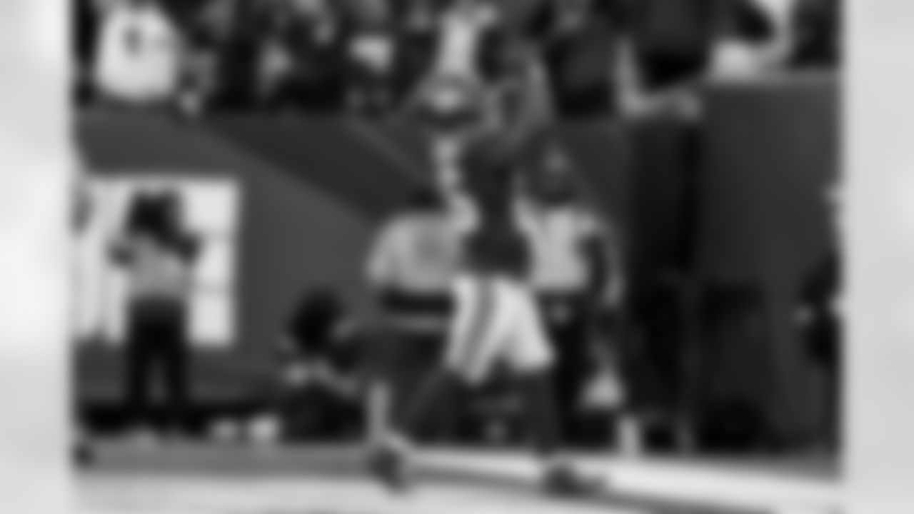 RB Devin Singletary (26)