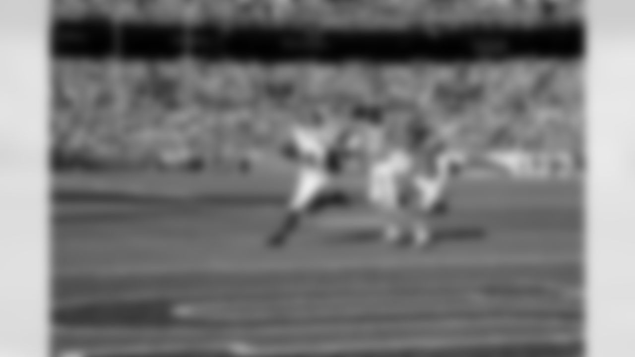 RB Cam Skattebo (44)