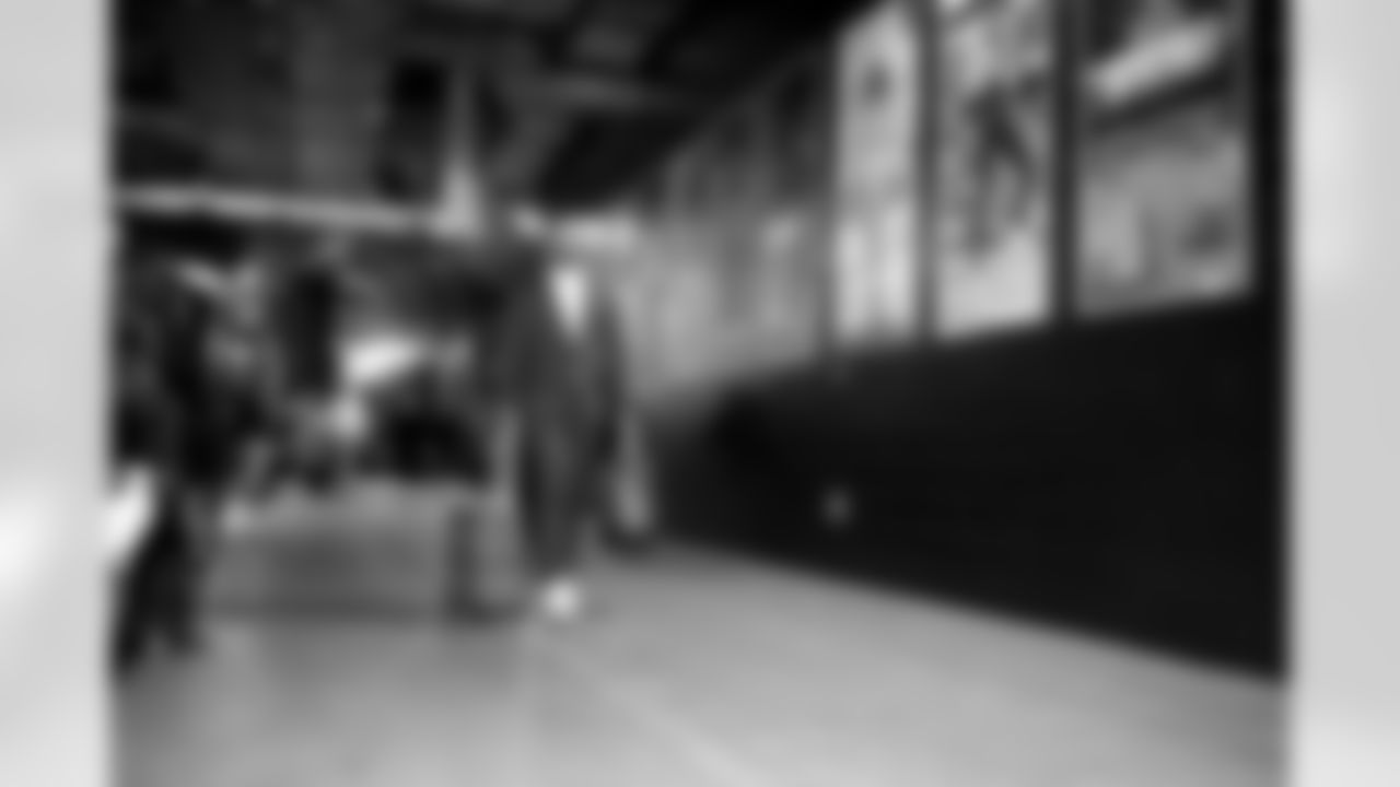 DL Roy Robertson-Harris (95)