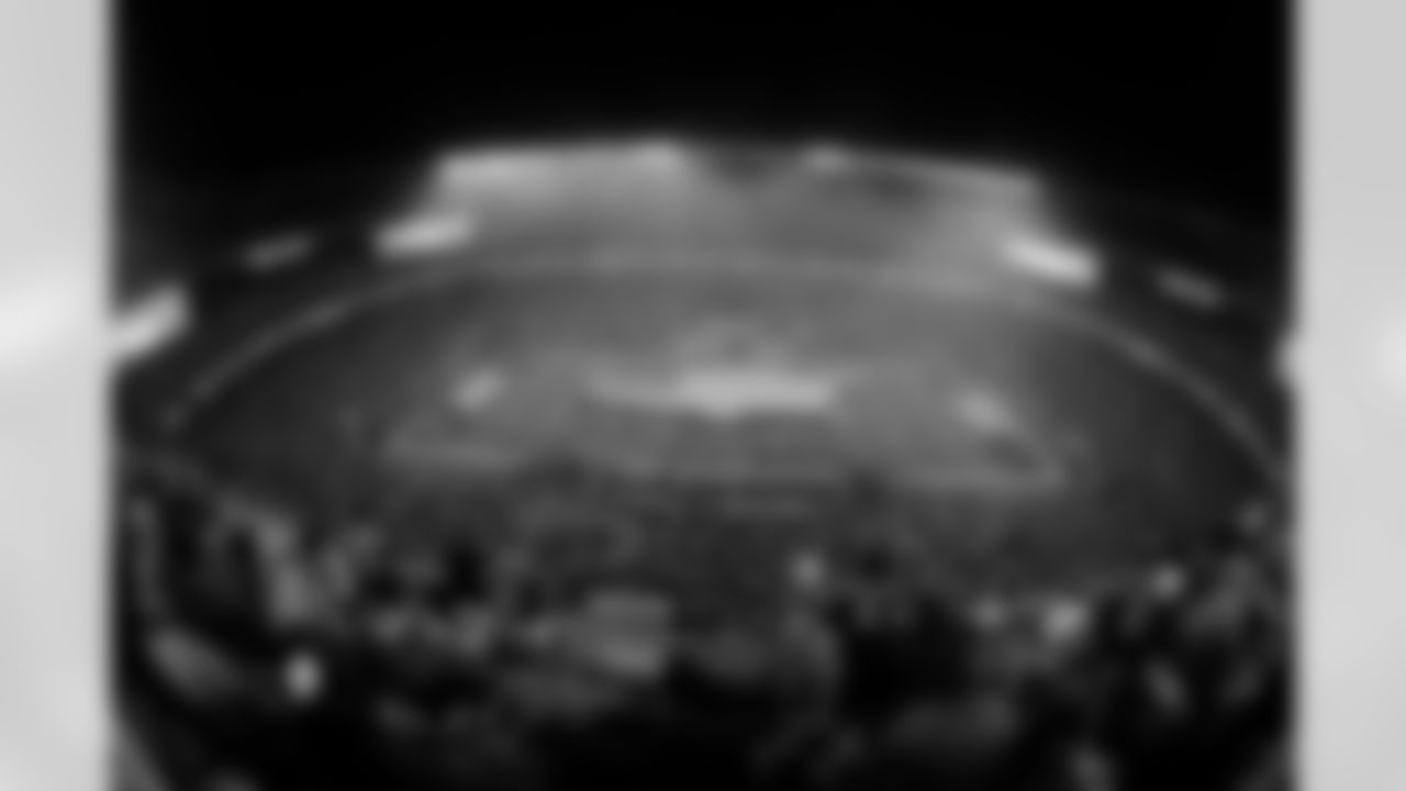 Fans stand during the national anthem before an NFL football game between the New York Giants and the Detroit Lions Monday, Sept. 18, 2017, in East Rutherford, N.J. (AP Photo/Frank Franklin II)