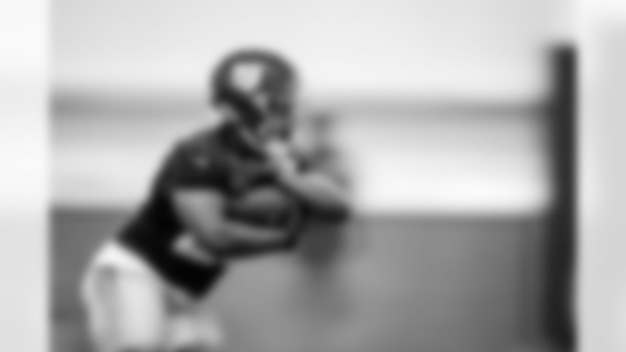 RB Devin Singletary (26)