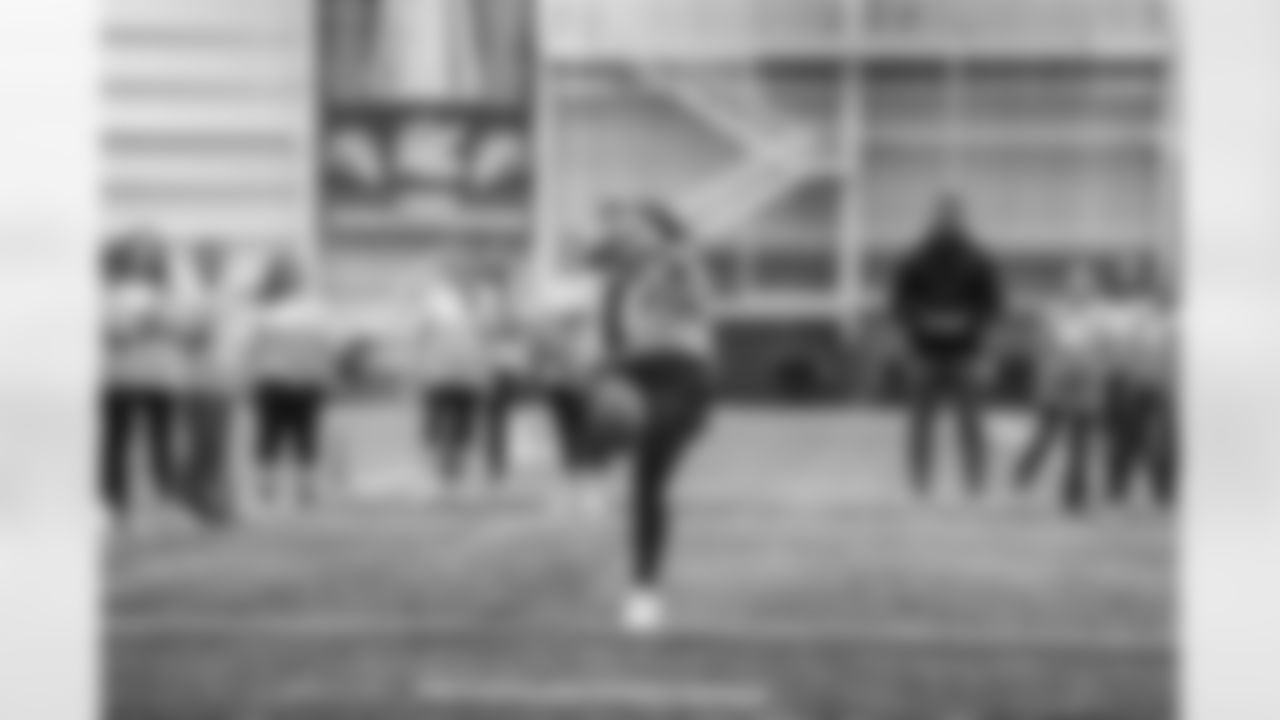 25_1027_BigBlueChallenge_EP641