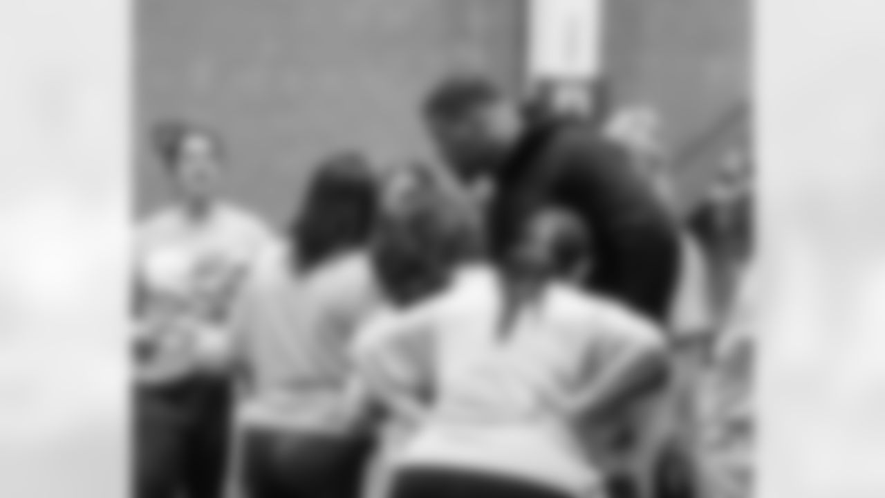 New York Giants defensive tackle Roy Robertson-Harris (95)