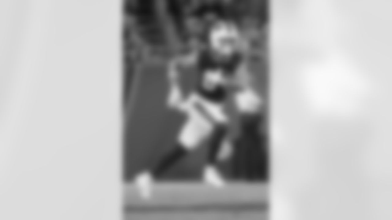 TE Zach Davidson - Practice Squad (November 11)