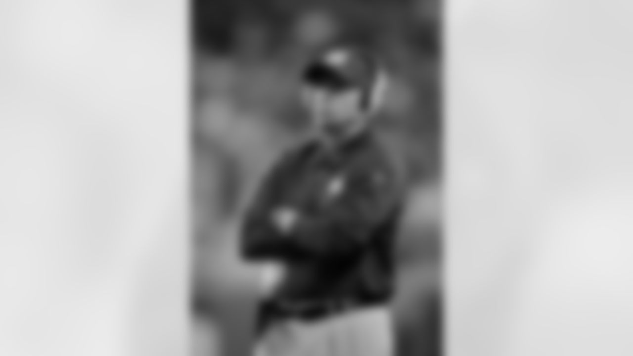 New York Giants head coach Tom Coughlin watches against the Detroit Lions in the second quarter of an NFL football game in Detroit, Sunday, Nov. 18, 2007. (AP Photo/Paul Sancya)