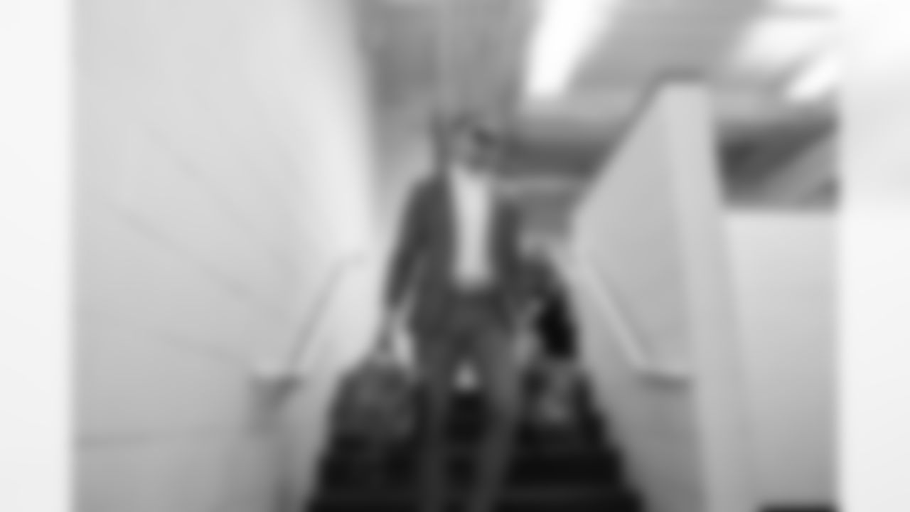 LB Swayze Bozeman (54)